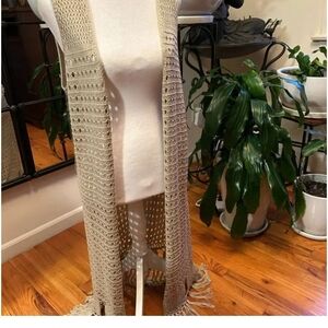 Maurices Cream Crochet Vest Maxi Vest Size Large Extra Large Excellent Conditio
